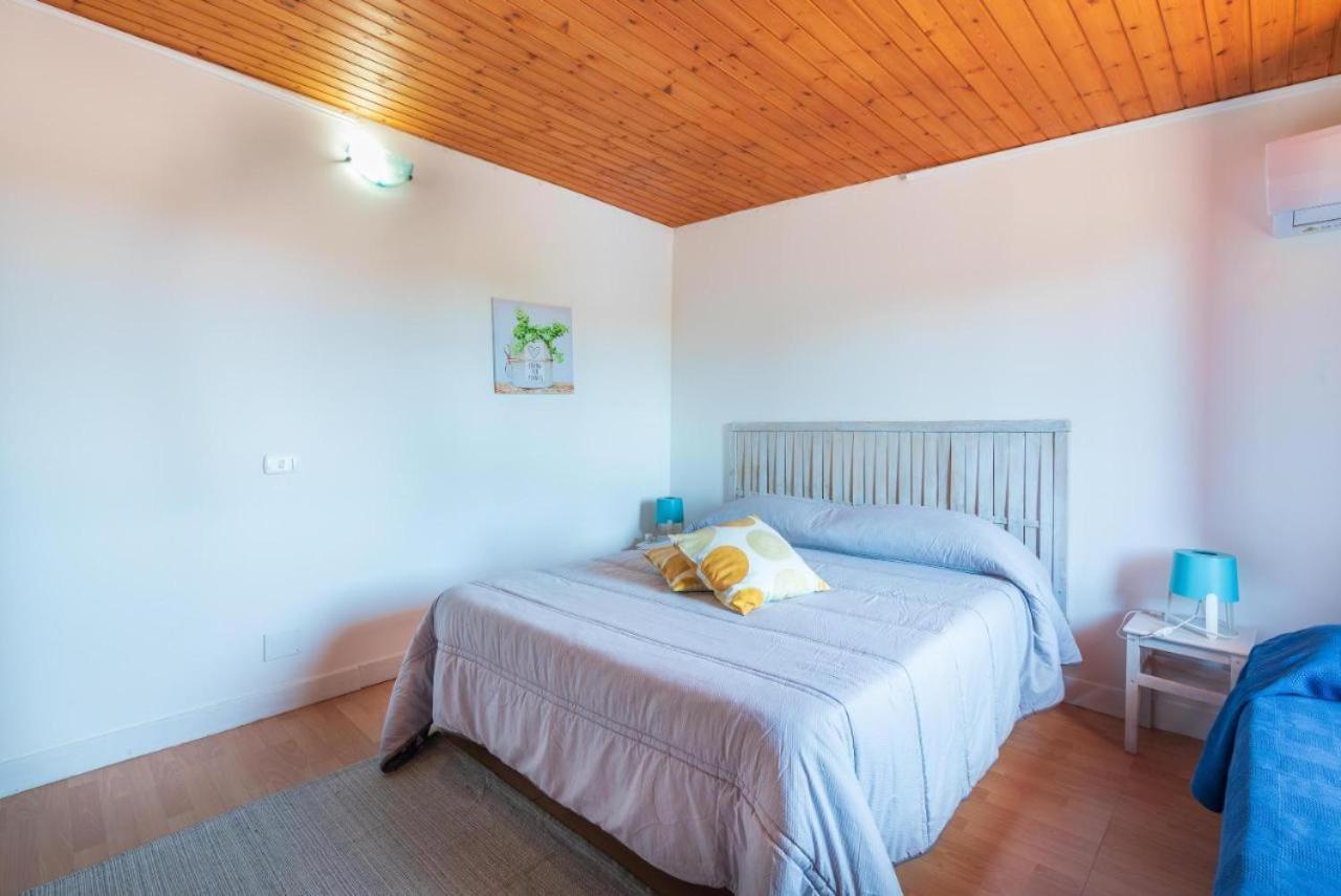 Villa Con Piscina Al Mare Оньина Экстерьер фото