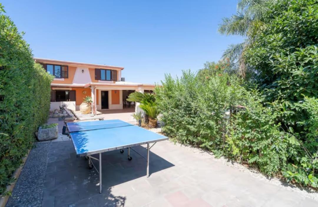 Villa Con Piscina Al Mare Оньина Экстерьер фото
