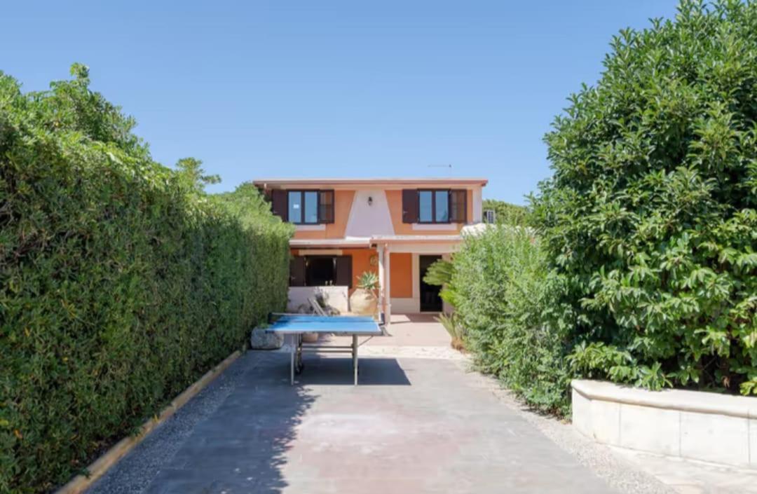 Villa Con Piscina Al Mare Оньина Экстерьер фото