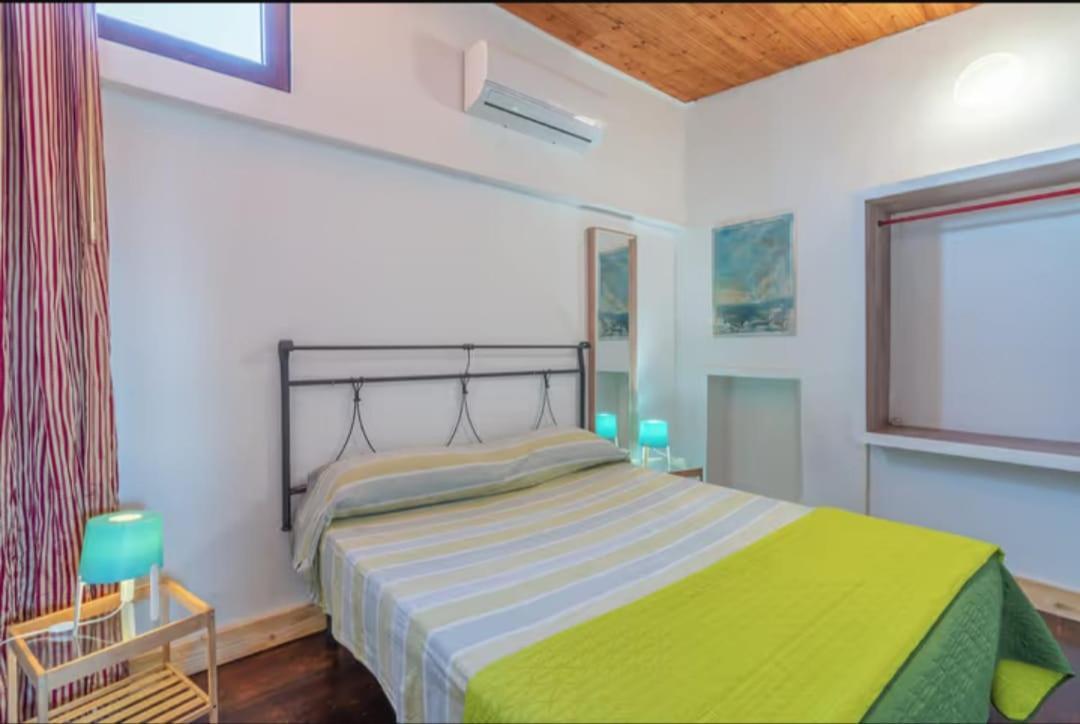 Villa Con Piscina Al Mare Оньина Экстерьер фото